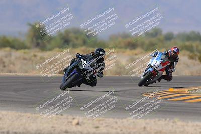 media/Oct-08-2023-CVMA (Sun) [[dbfe88ae3c]]/Race 11 500 Supersport-350 Supersport/